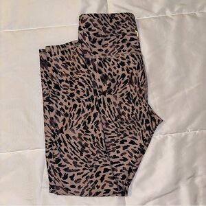 Jessica Simpson Leopard print leggings